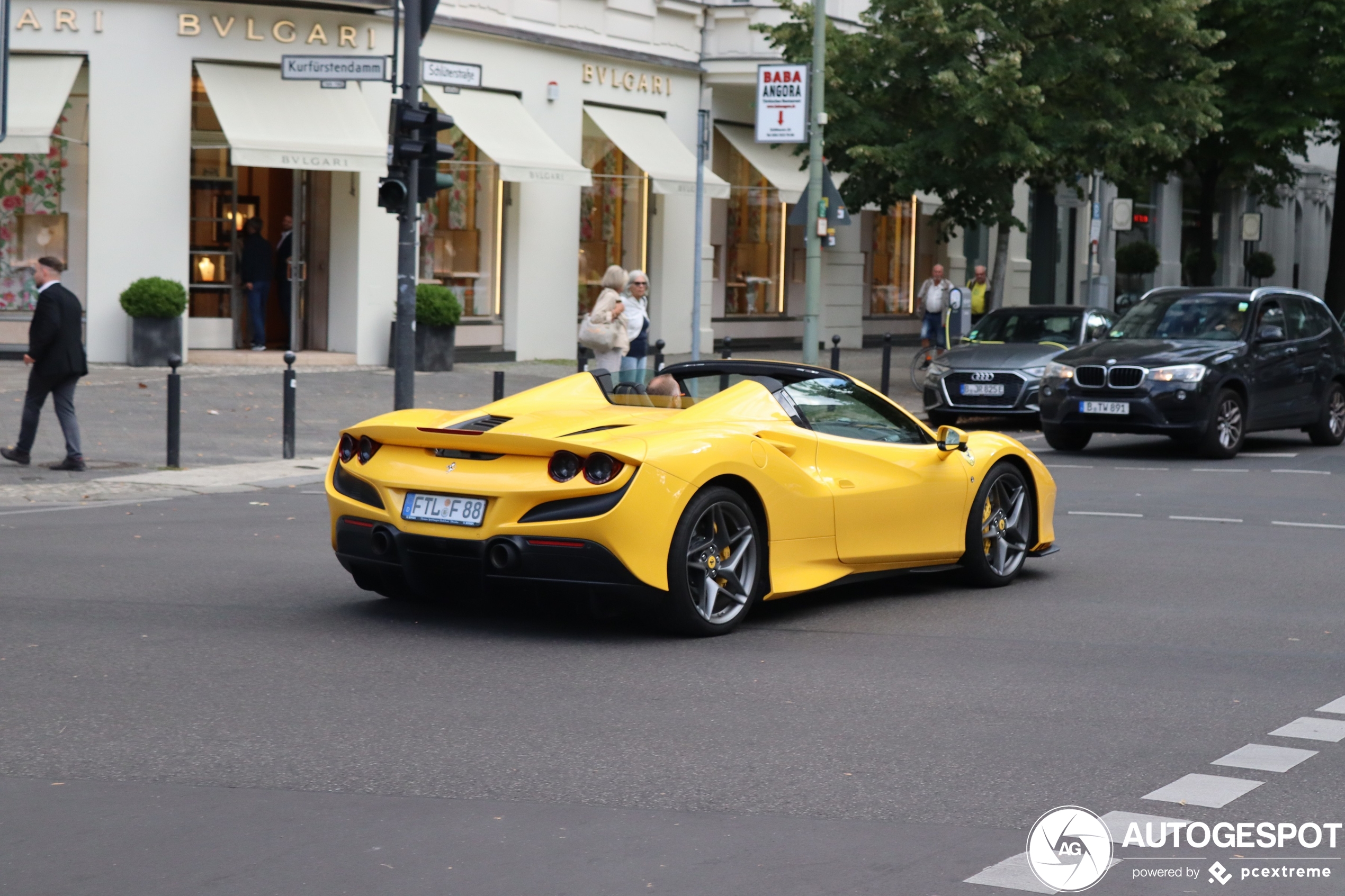 Ferrari F8 Spider