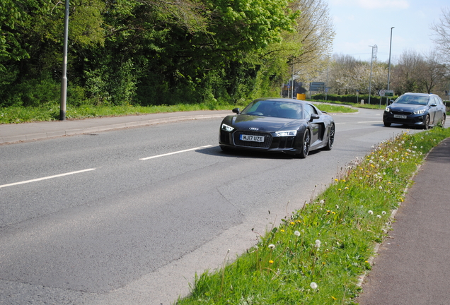 Audi R8 V10 Plus 2015