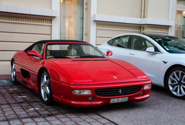 Ferrari F355 Spider