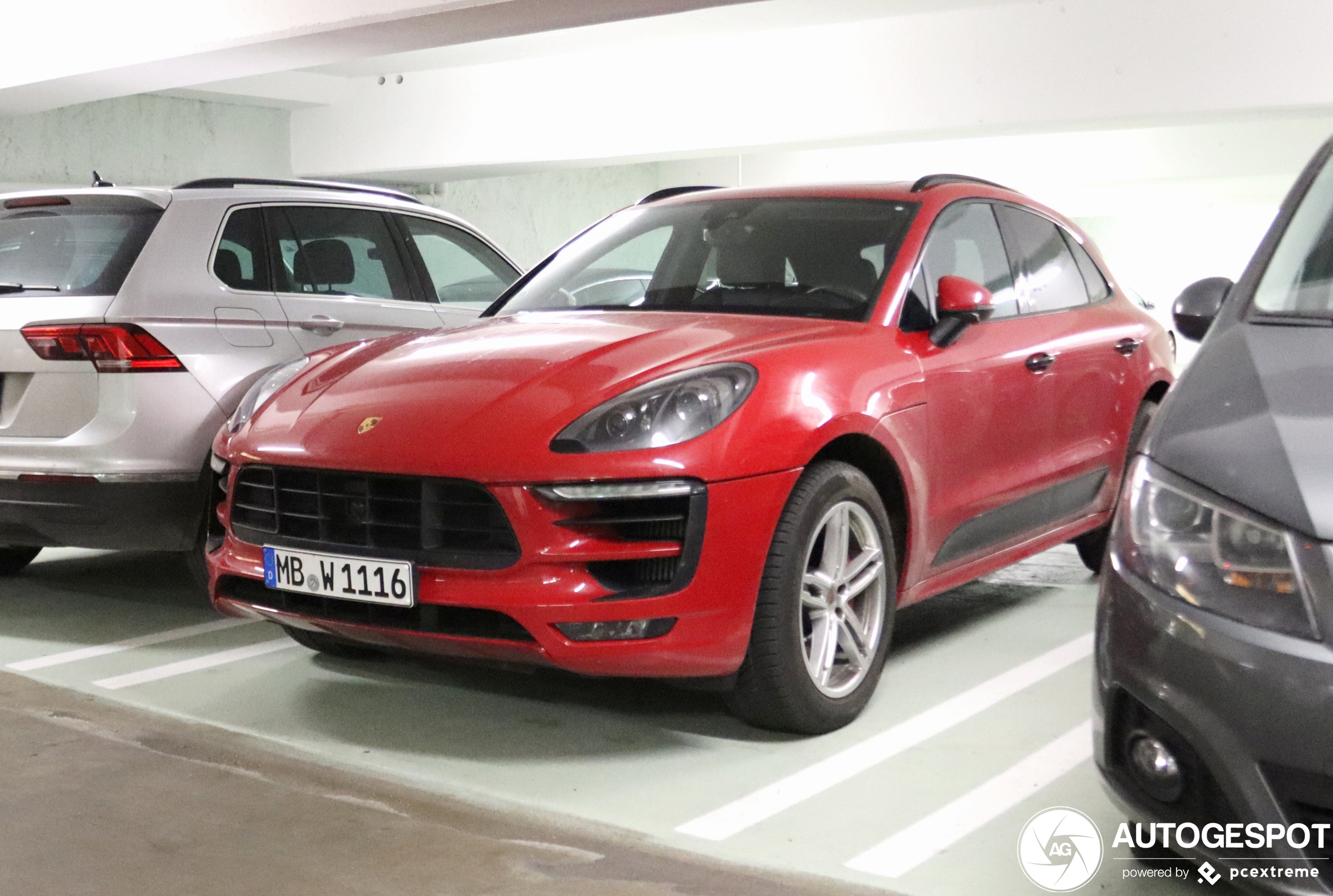 Porsche 95B Macan GTS