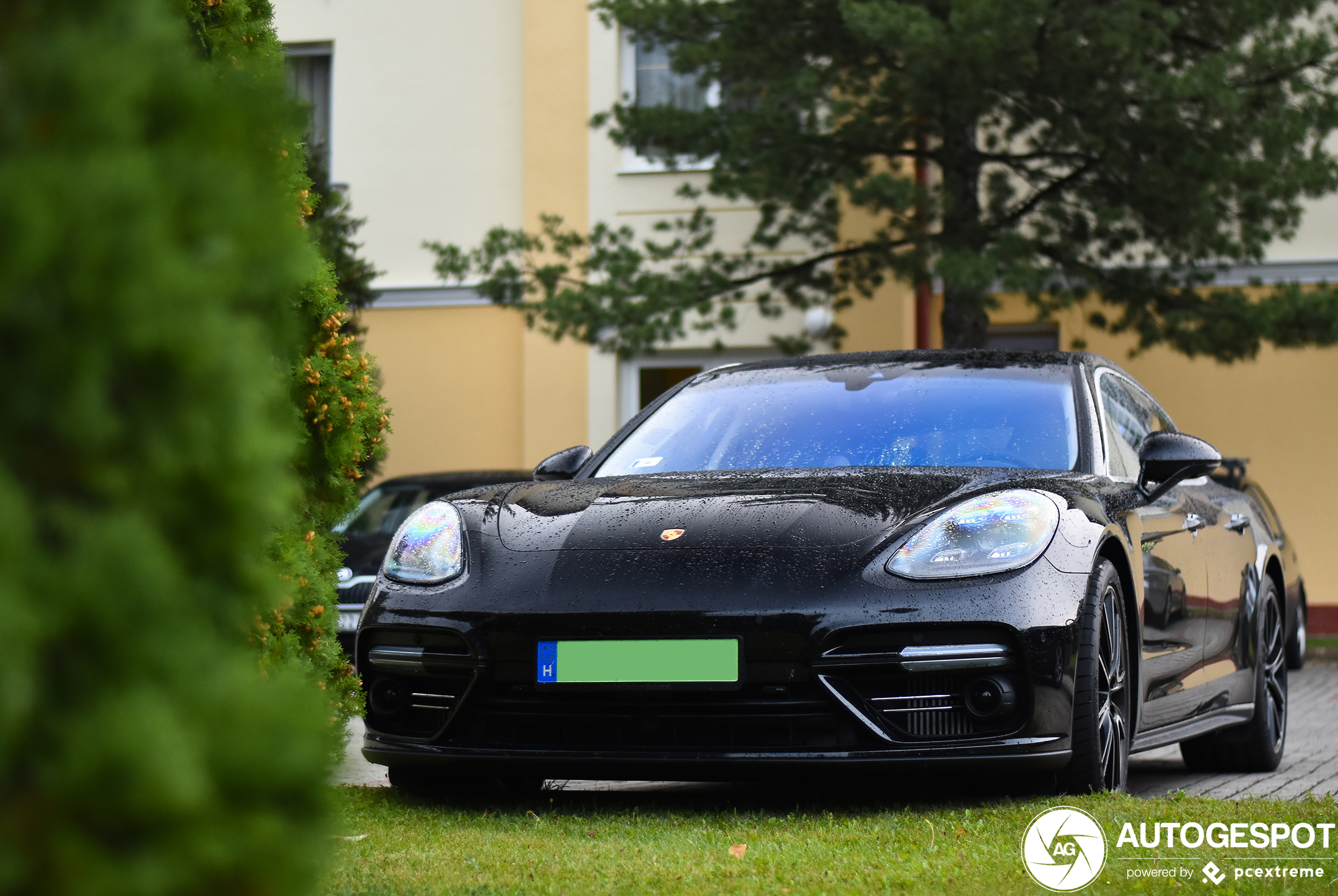 Porsche 971 Panamera Turbo S E-Hybrid