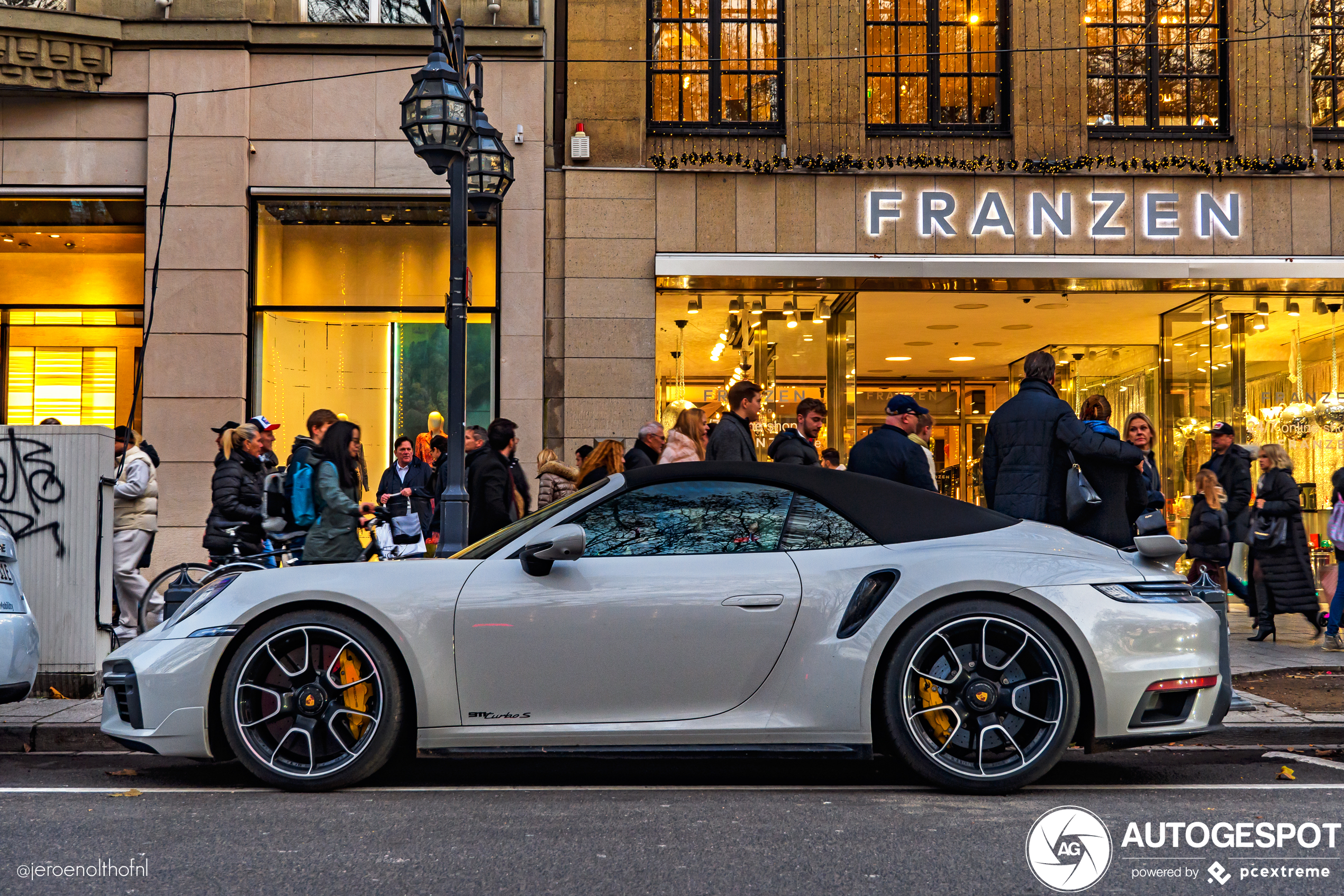 Porsche 992 Turbo S Cabriolet