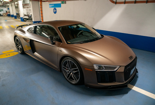 Audi R8 V10 Plus 2015