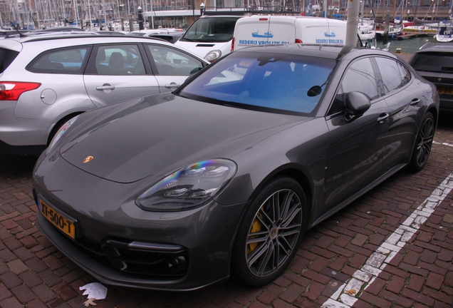 Porsche 971 Panamera Turbo S E-Hybrid