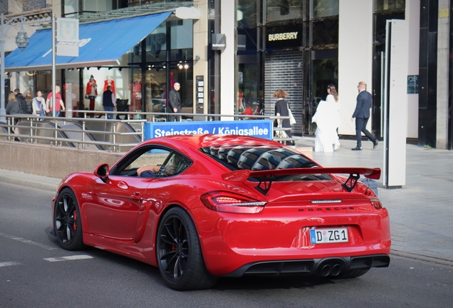 Porsche 981 Cayman GT4