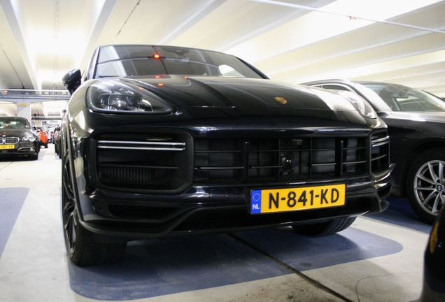 Porsche Cayenne Coupé Turbo GT