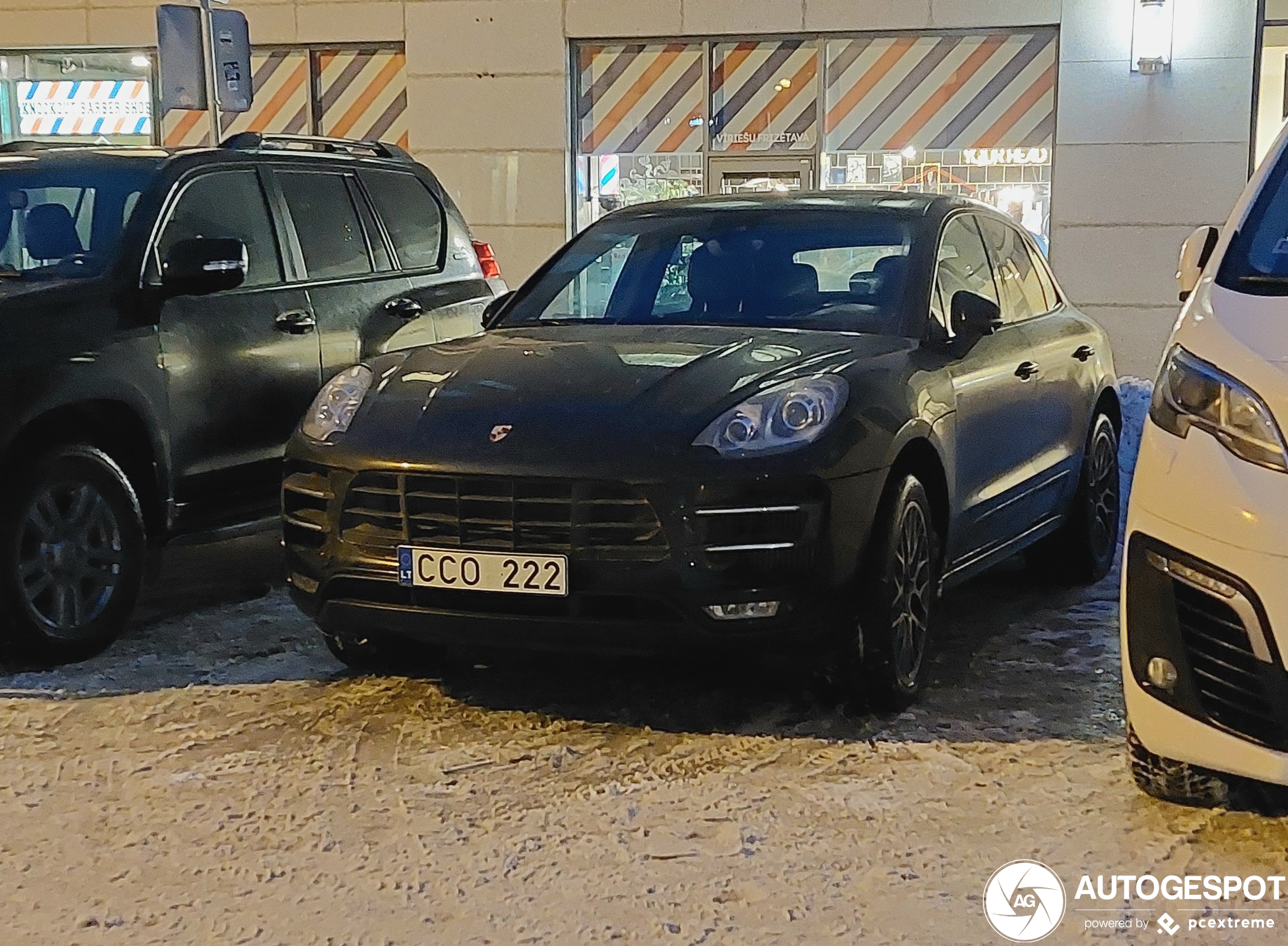 Porsche 95B Macan Turbo