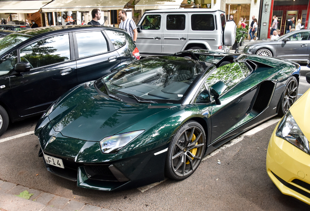 Lamborghini Aventador LP700-4 Roadster