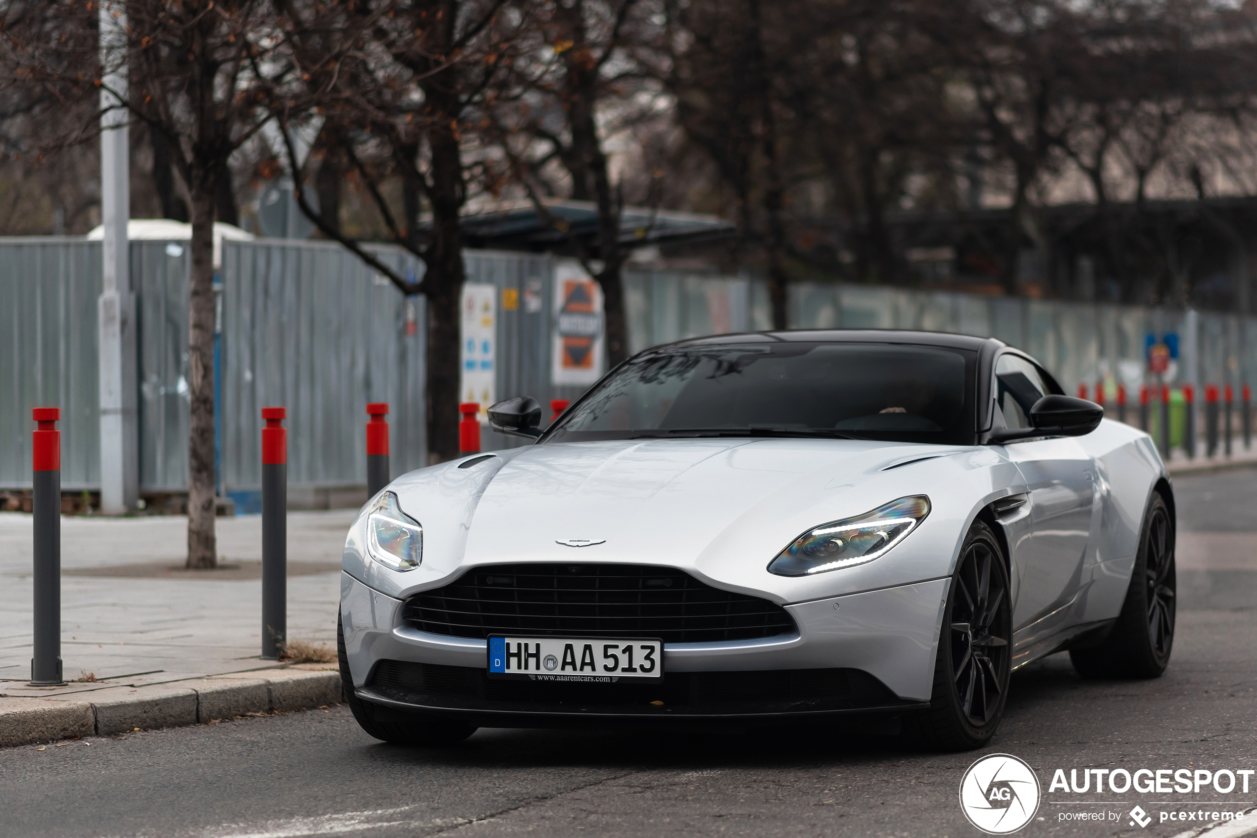 Aston Martin DB11 V8