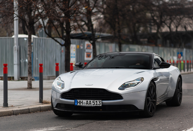 Aston Martin DB11 V8