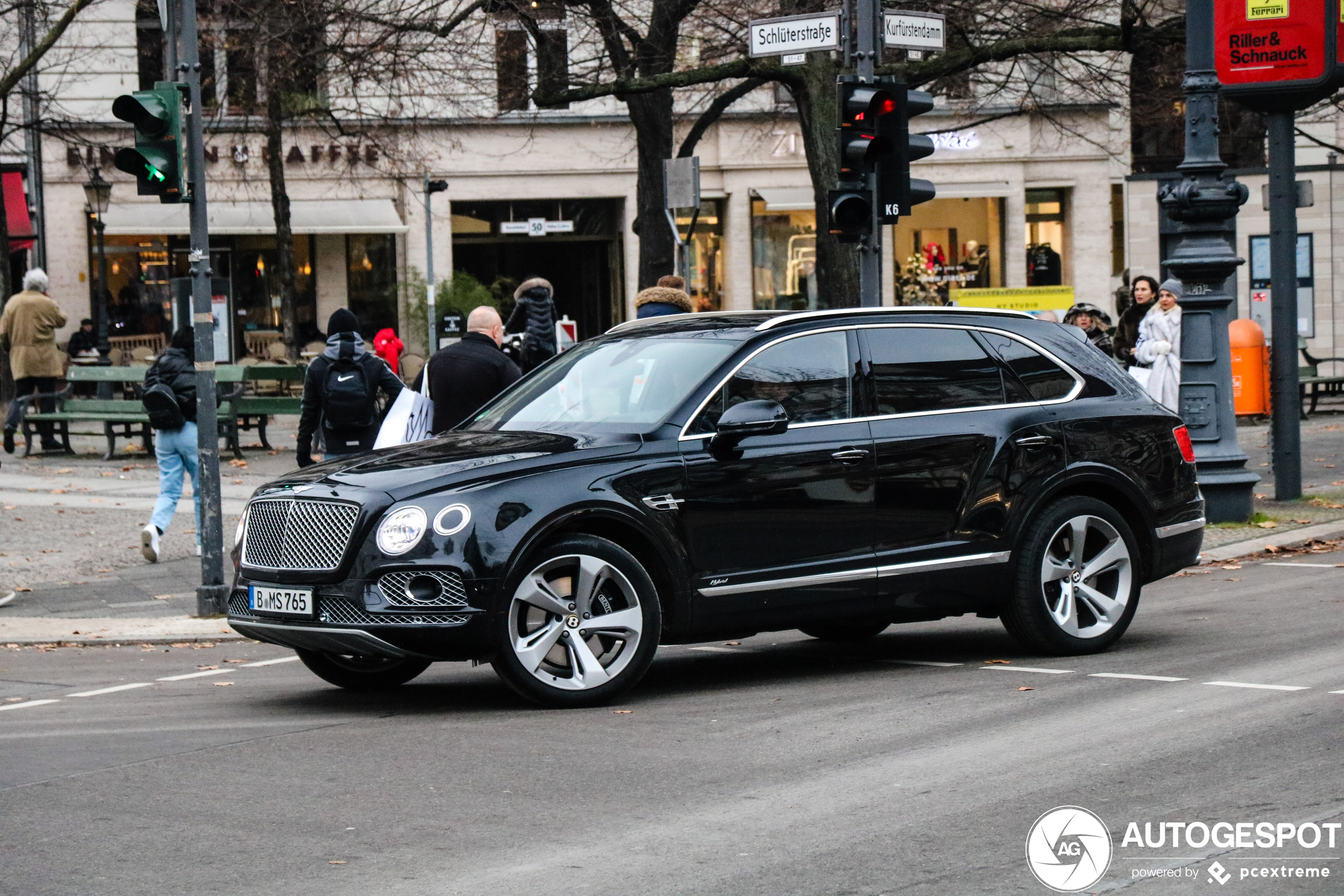 Bentley Bentayga Hybrid