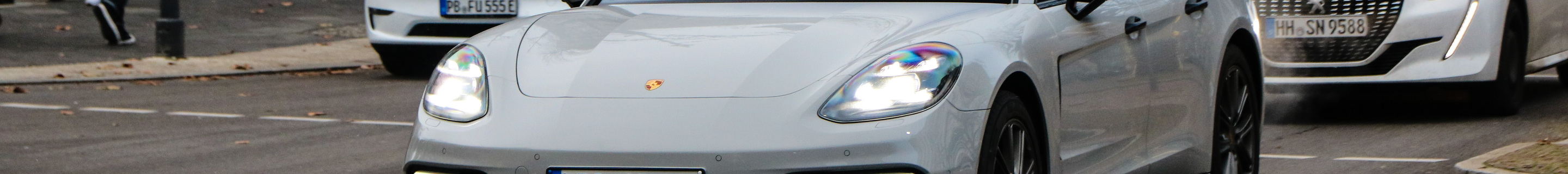 Porsche 971 Panamera Turbo