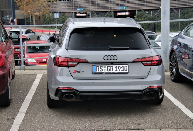 Audi RS4 Avant B9