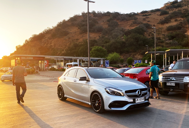 Mercedes-AMG A 45 W176 2015