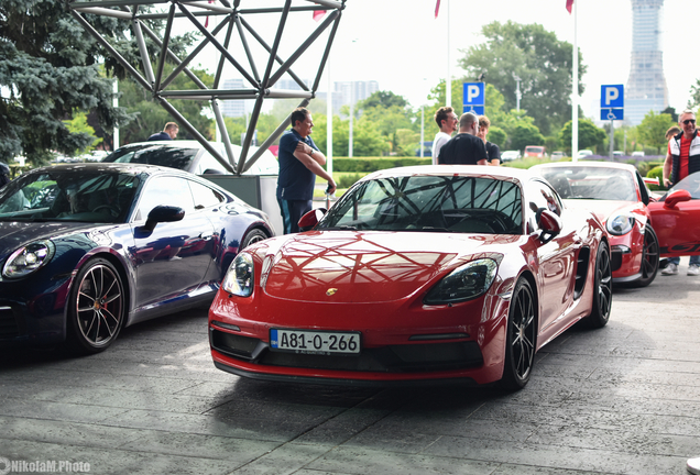 Porsche 718 Cayman GTS