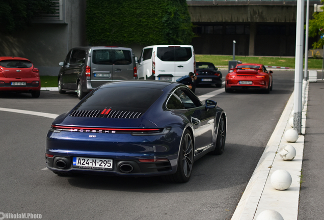 Porsche 992 Carrera 4S