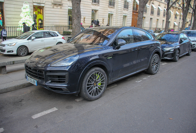 Porsche Cayenne Coupé Turbo S E-Hybrid