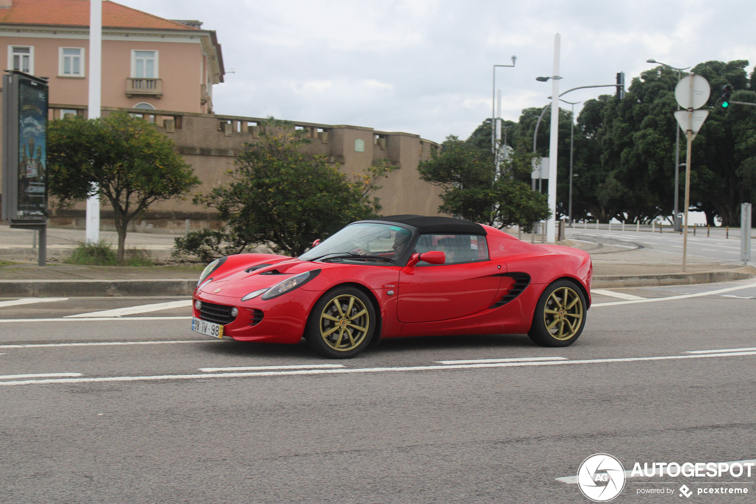 Lotus Elise S2 111R