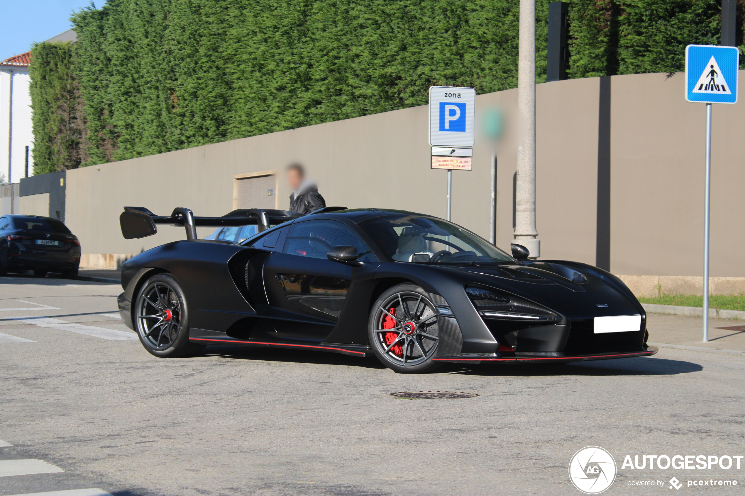 McLaren Senna