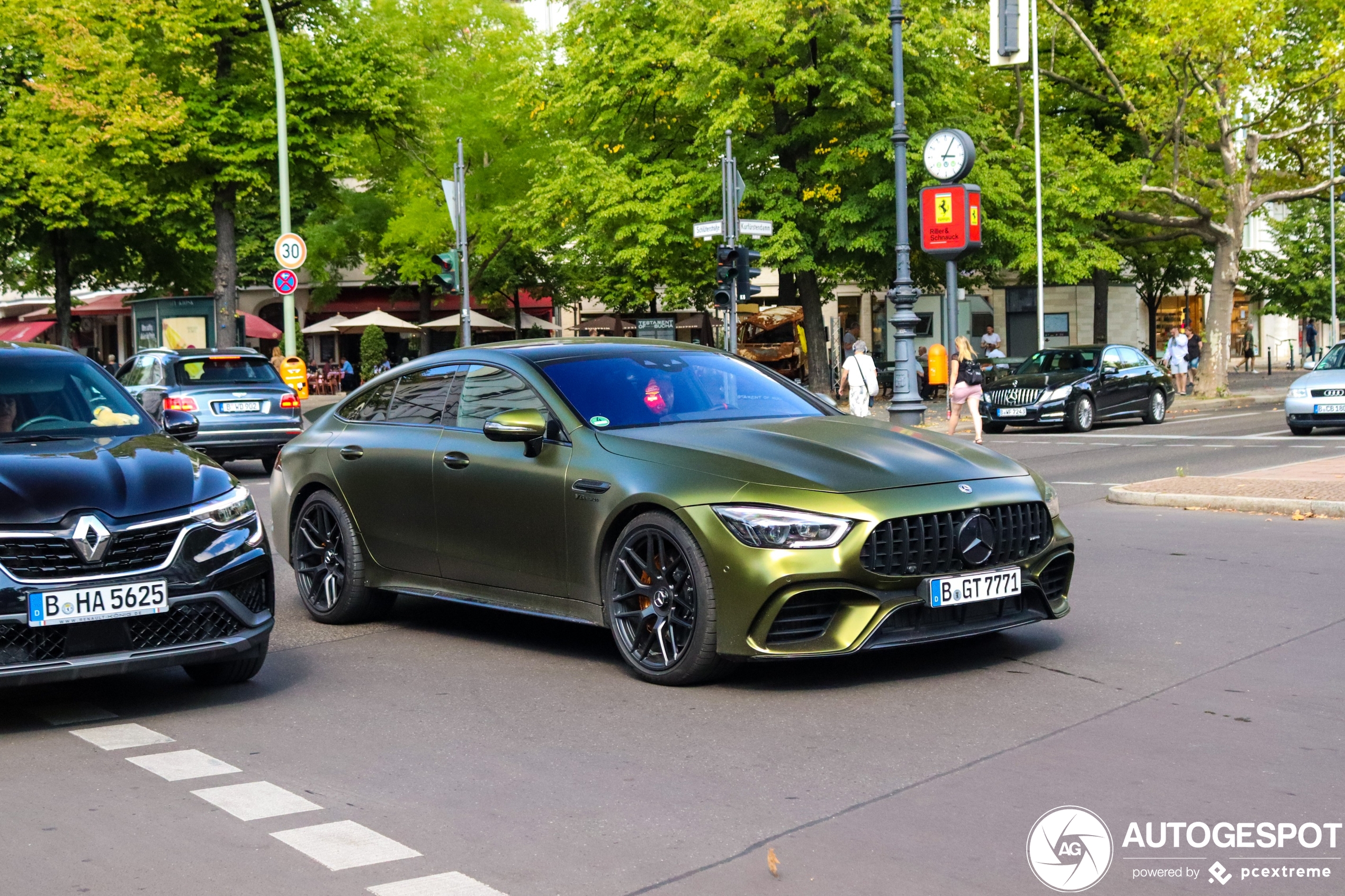 Mercedes-AMG GT 63 S X290