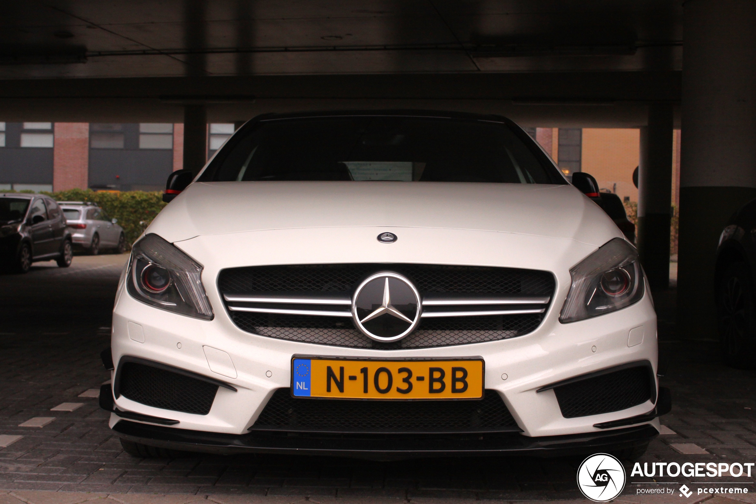 Mercedes-Benz A 45 AMG