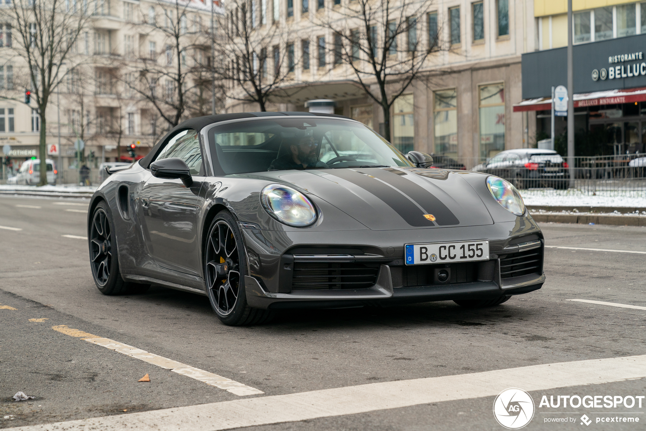 Porsche 992 Turbo S Cabriolet