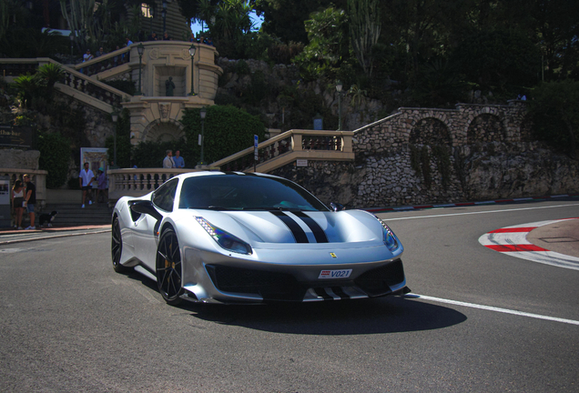 Ferrari 488 Pista