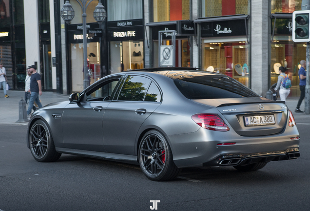 Mercedes-AMG E 63 S W213