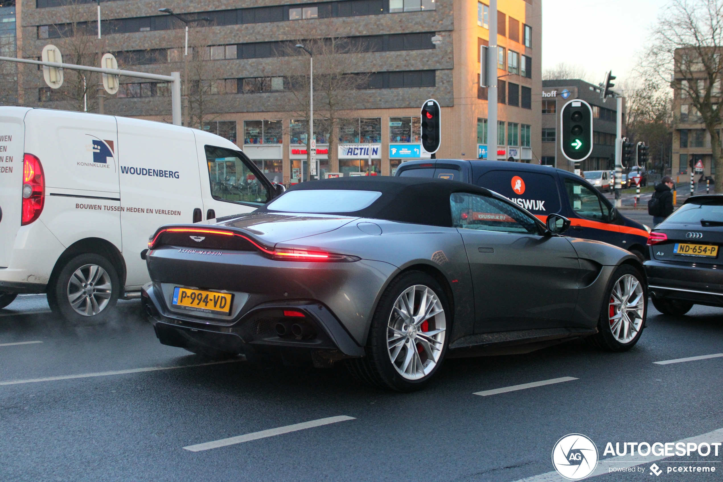 Aston Martin V8 Vantage Roadster 2020