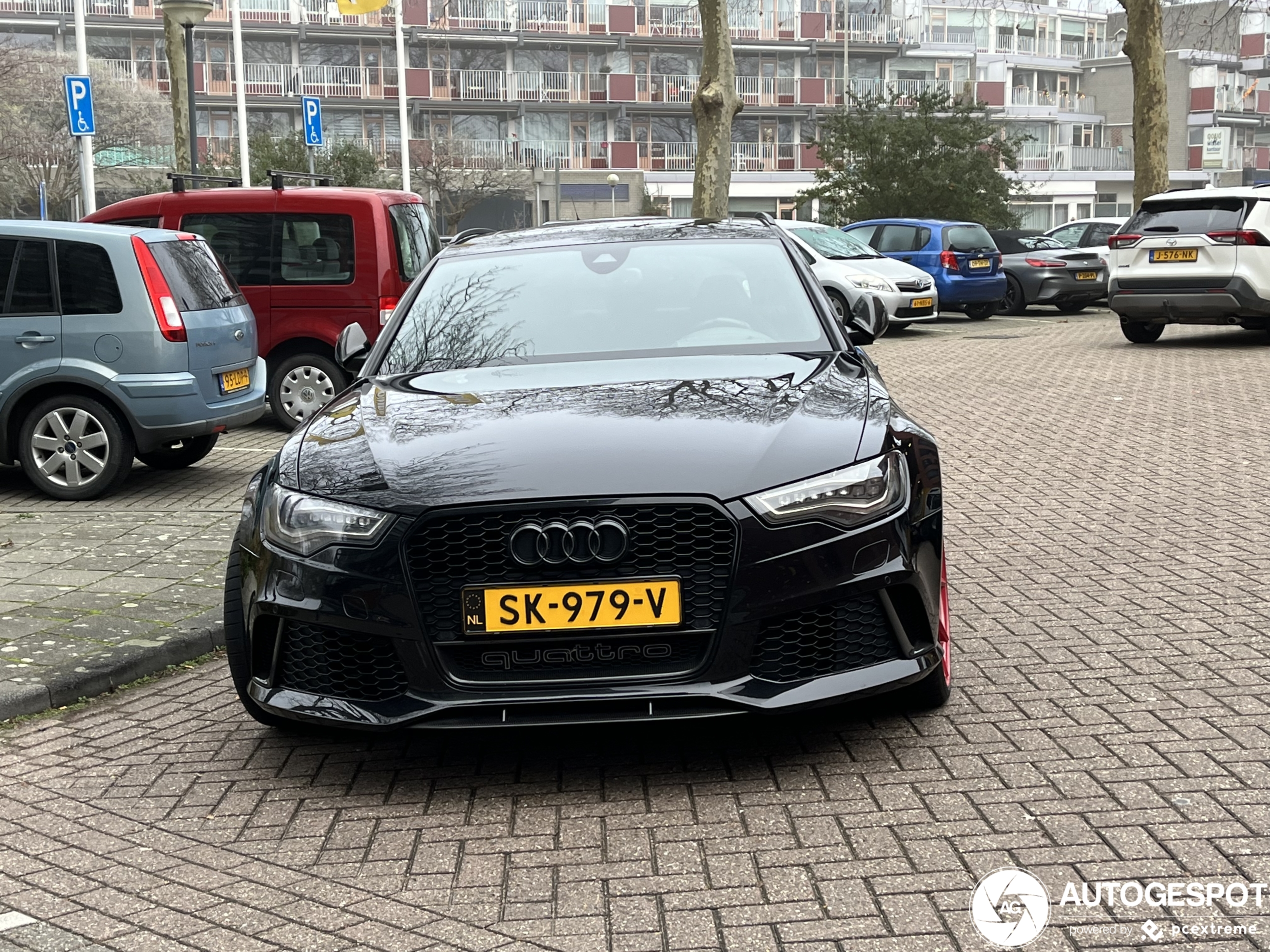 Audi RS6 Avant C7