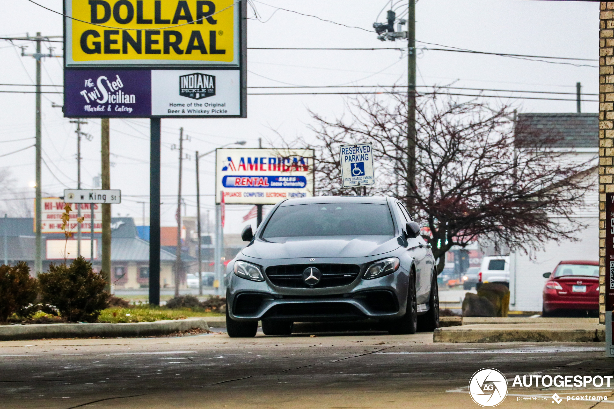 Mercedes-AMG E 63 S W213