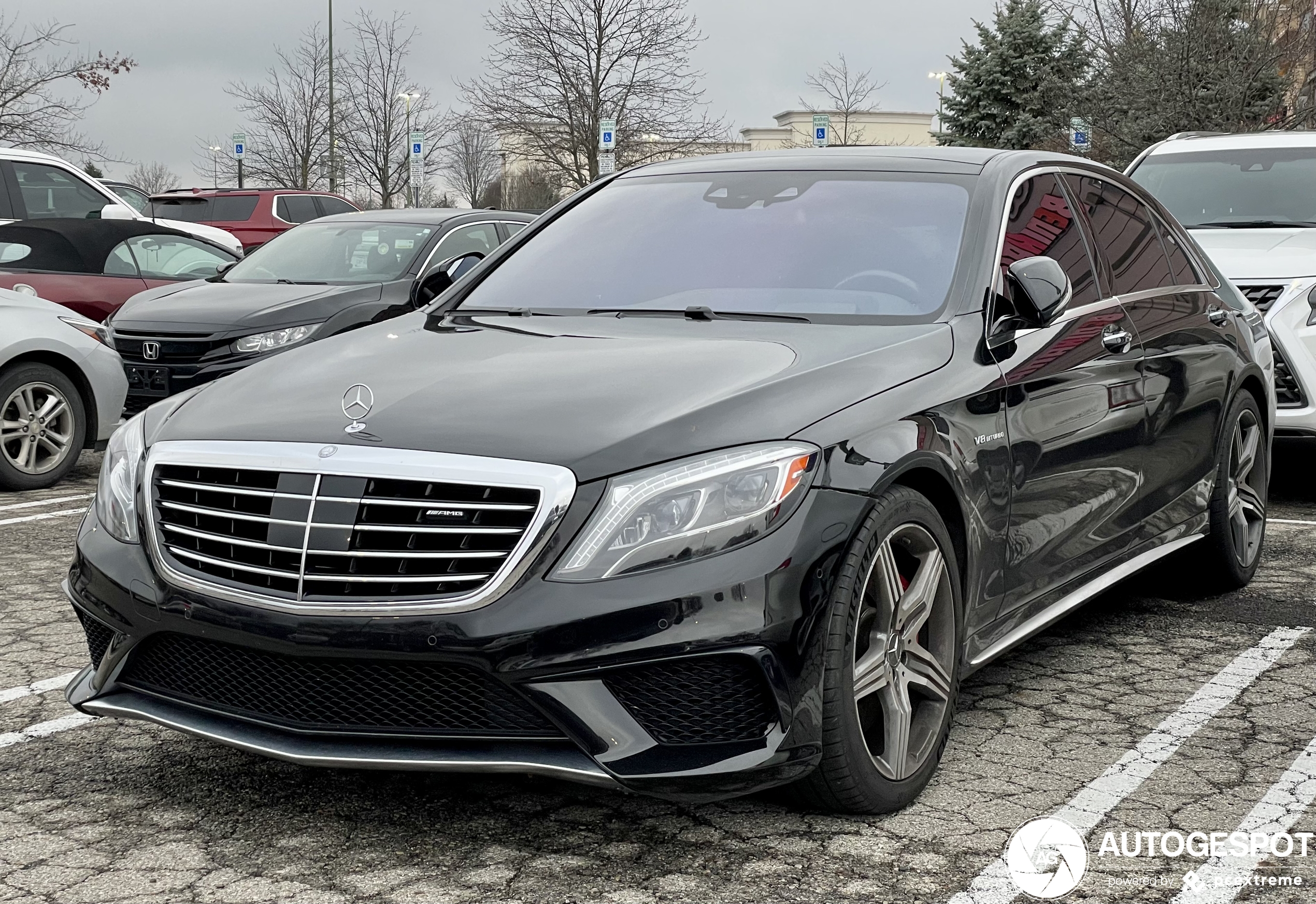 Mercedes-AMG S 63 V222