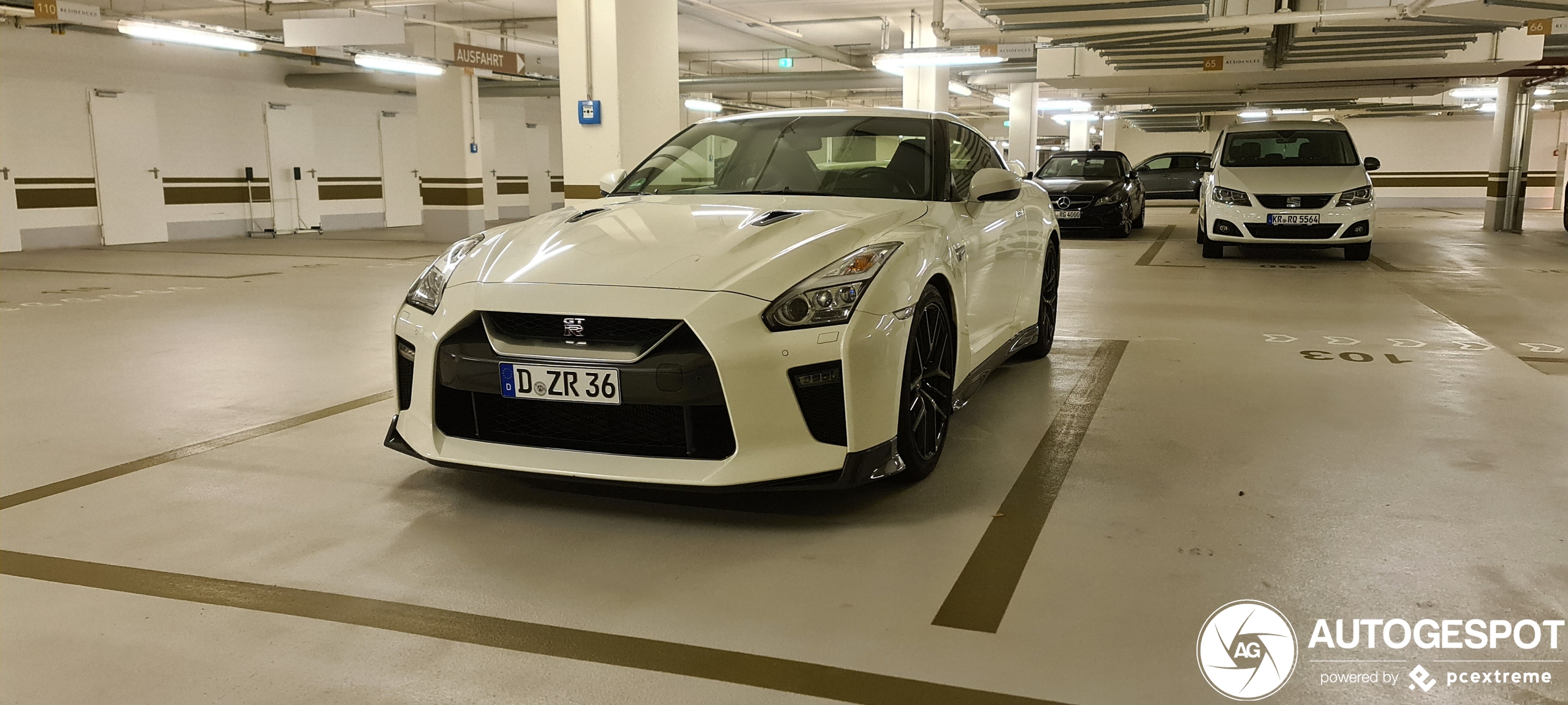 Nissan GT-R 2017