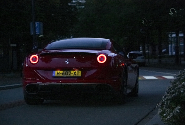 Ferrari California T