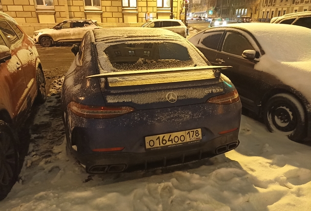 Mercedes-AMG GT 63 S X290