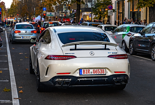 Mercedes-AMG GT 63 S X290