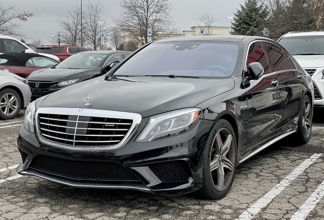 Mercedes-AMG S 63 V222