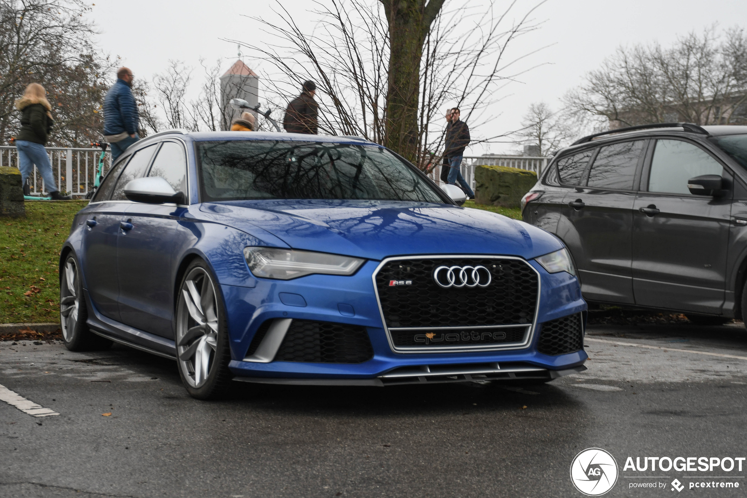 Audi RS6 Avant C7 2015