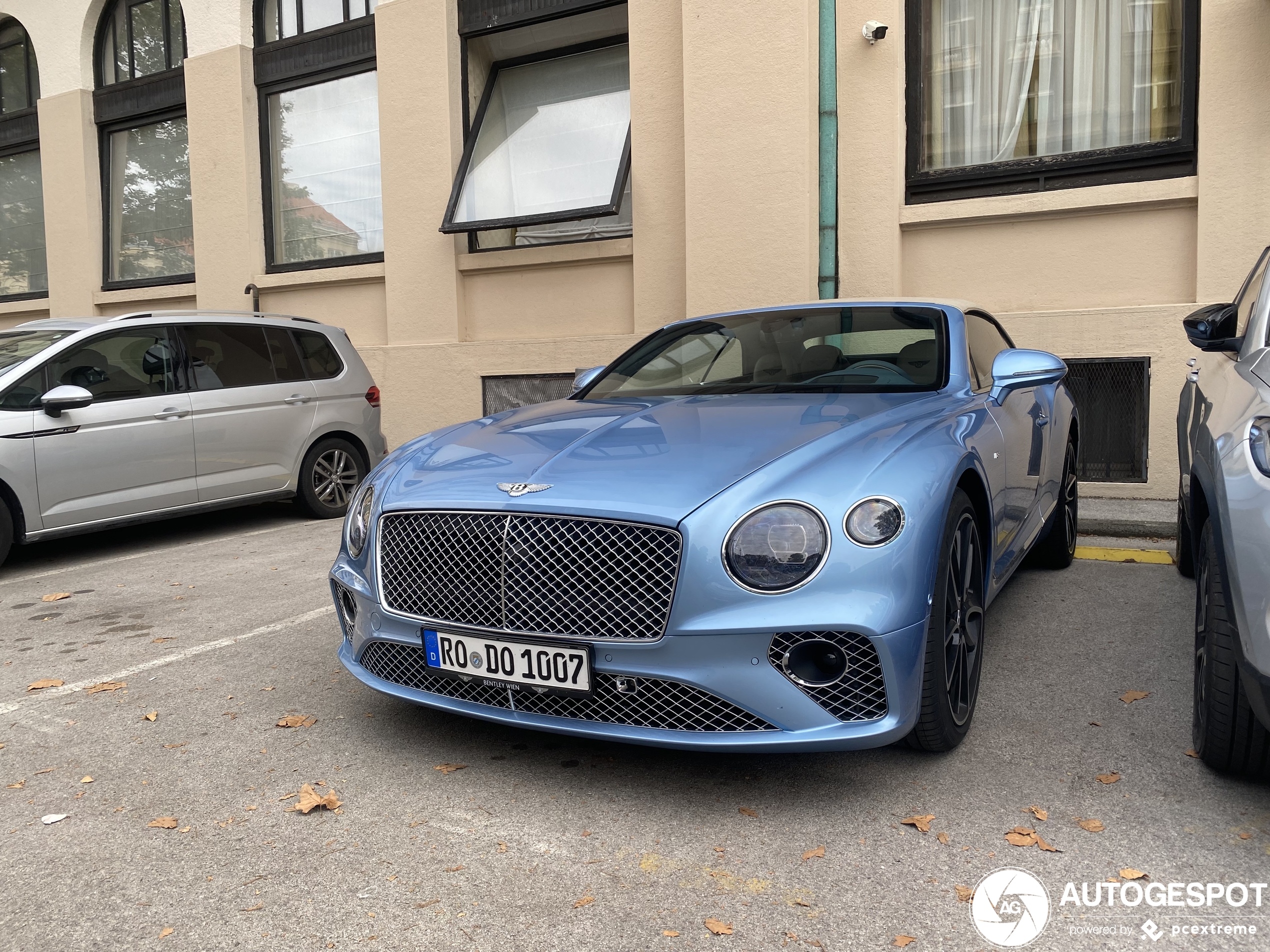 Bentley Continental GTC V8 2020