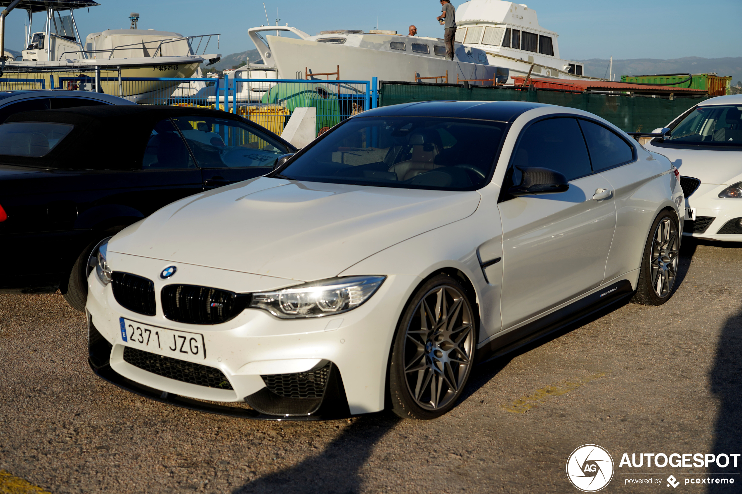 BMW M4 F82 CS