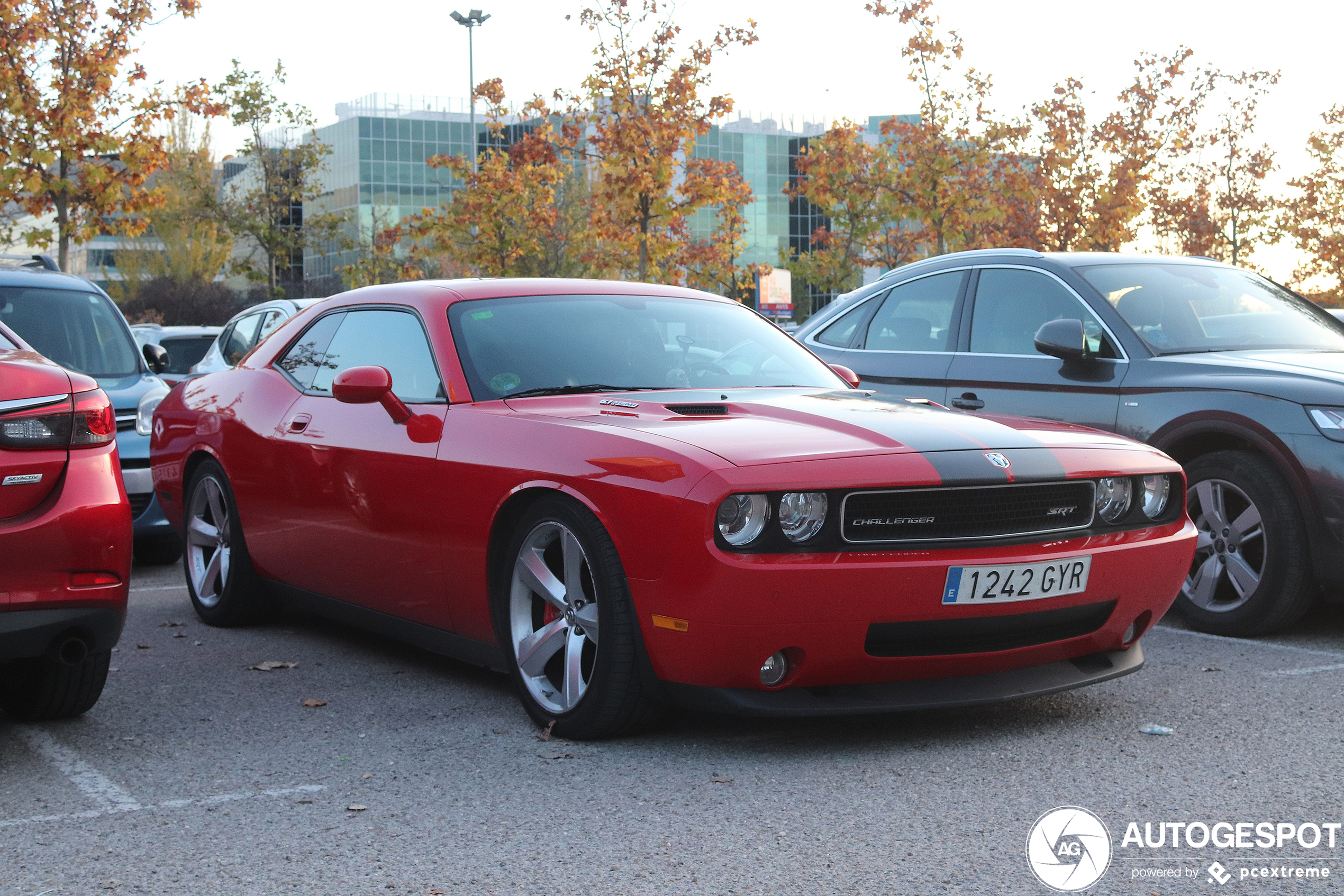 Dodge Challenger SRT-8