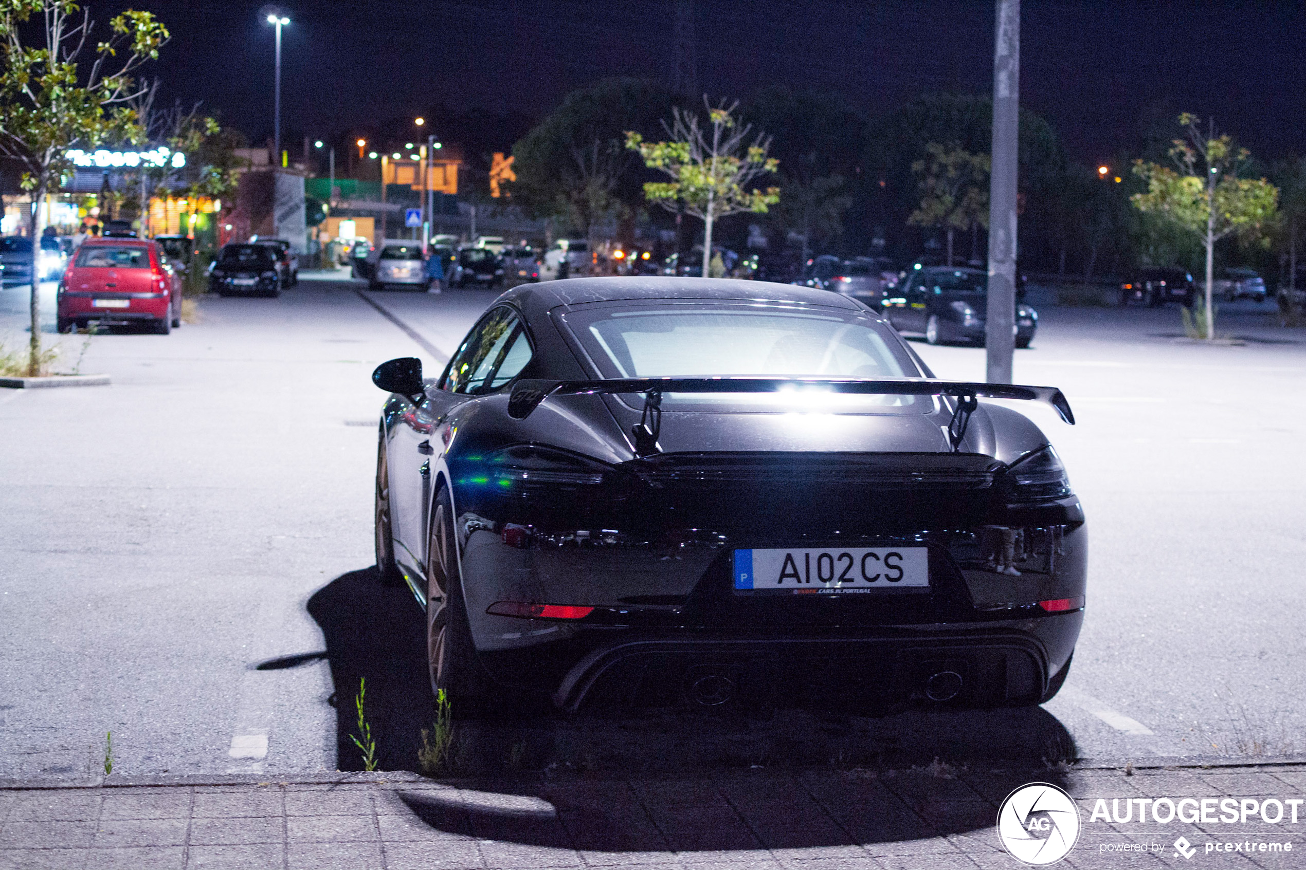 Porsche 718 Cayman GT4