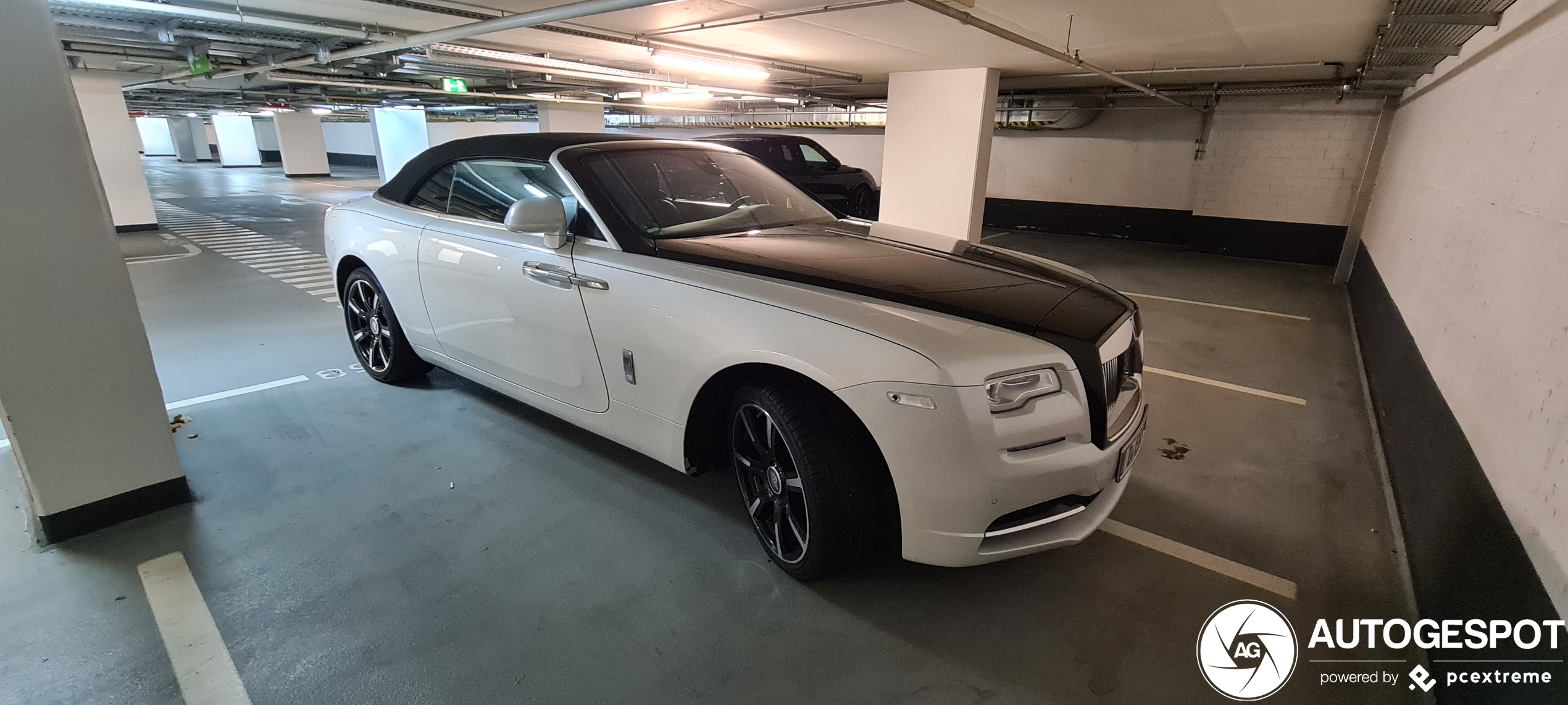 Rolls-Royce Dawn