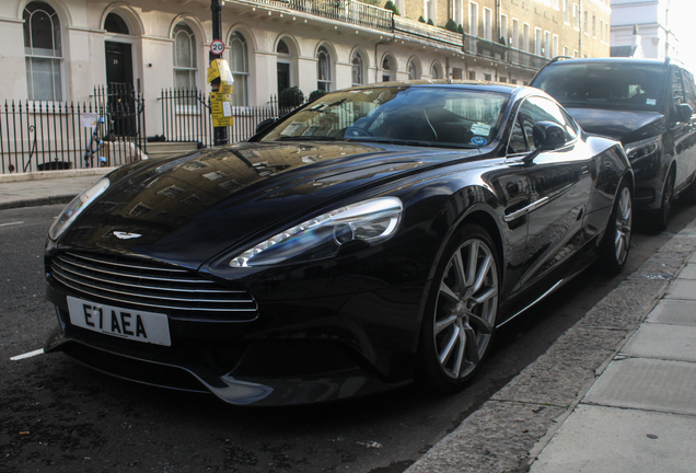 Aston Martin Vanquish 2013