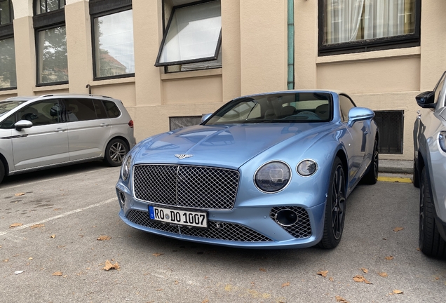 Bentley Continental GTC V8 2020