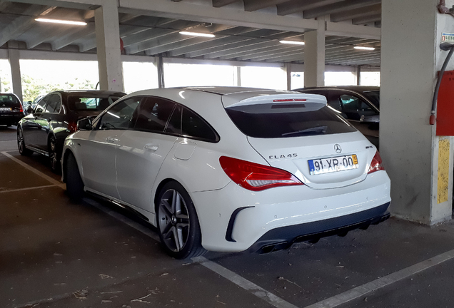 Mercedes-Benz CLA 45 AMG Shooting Brake