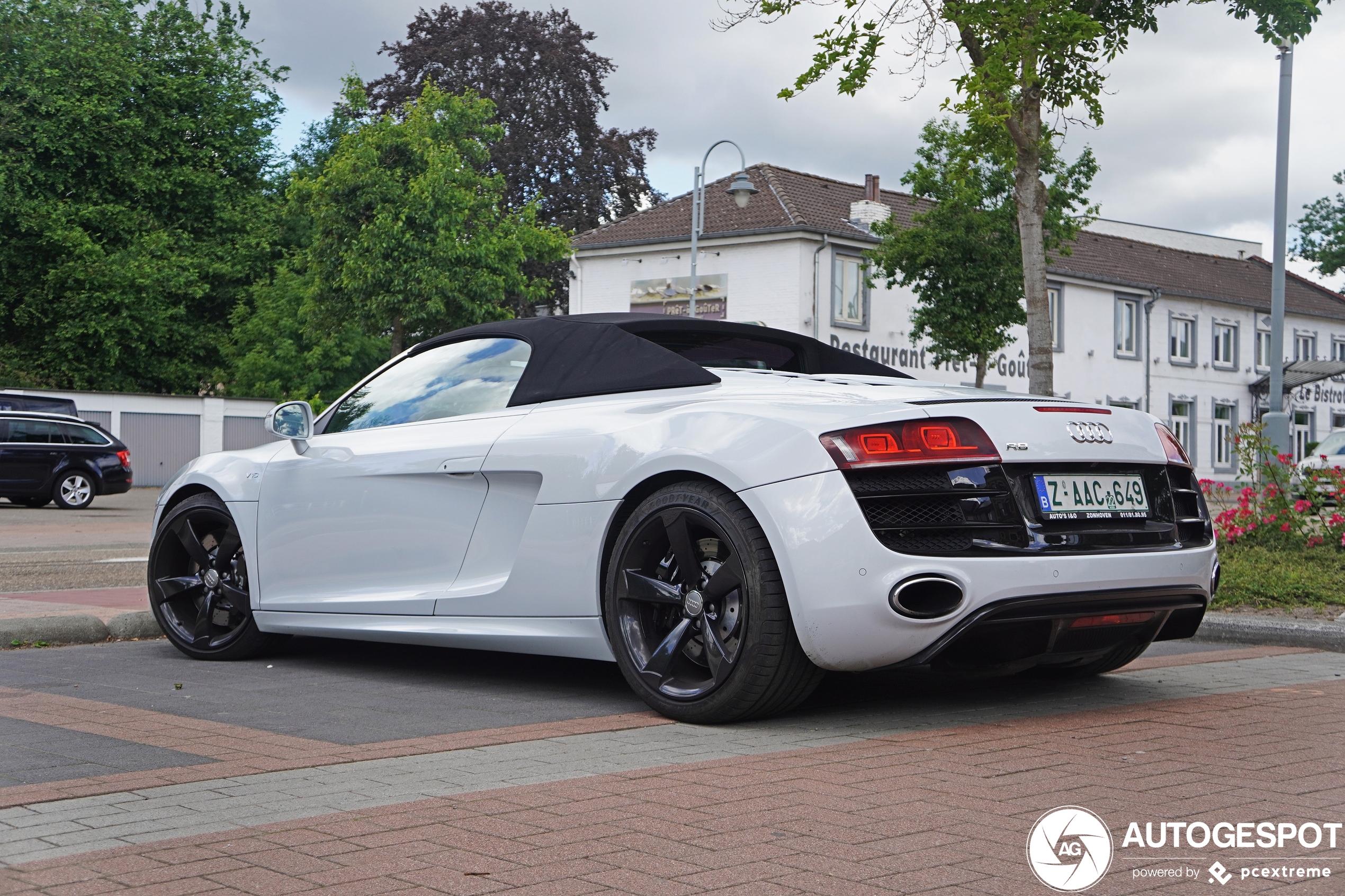 Audi R8 V10 Spyder