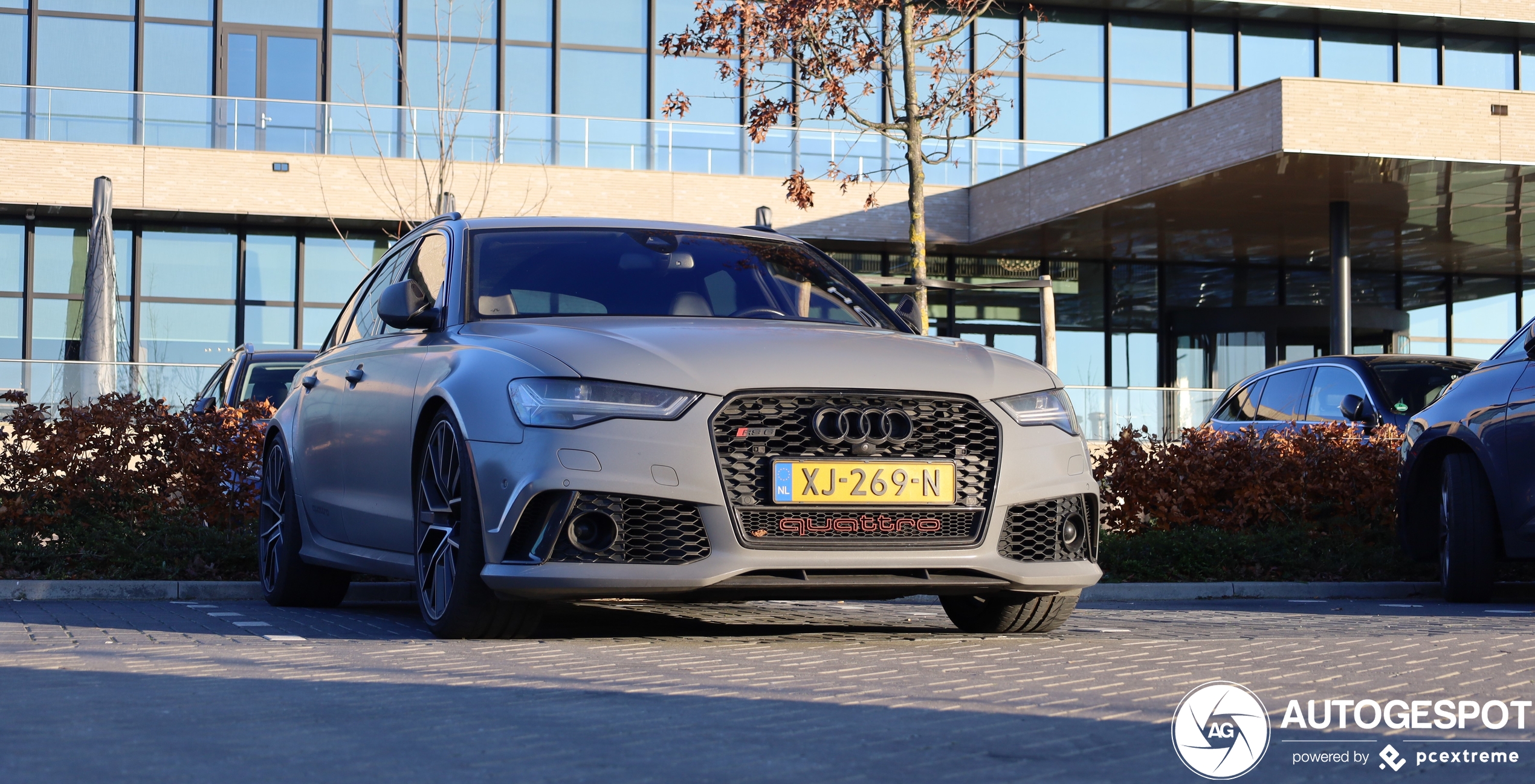 Audi RS6 Avant C7 2015