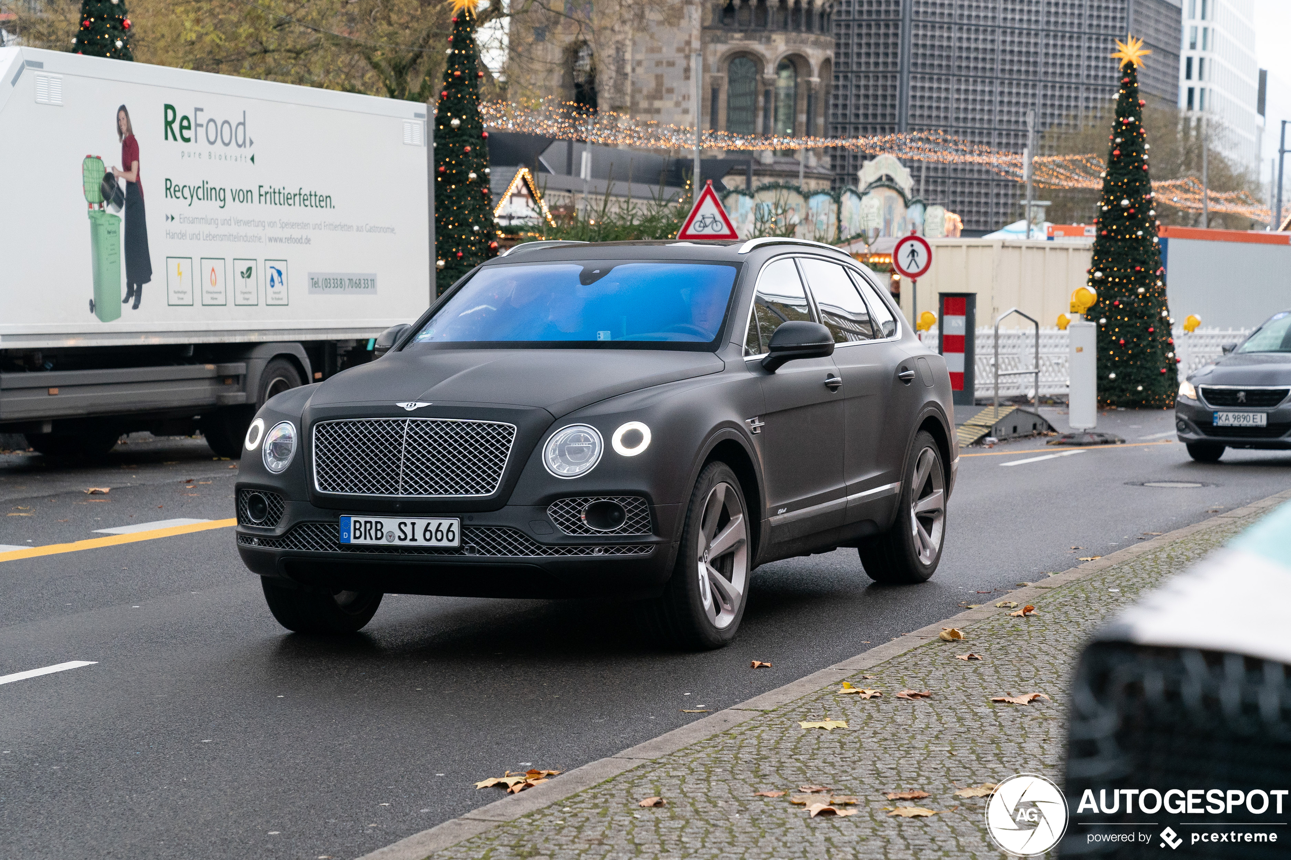 Bentley Bentayga Hybrid