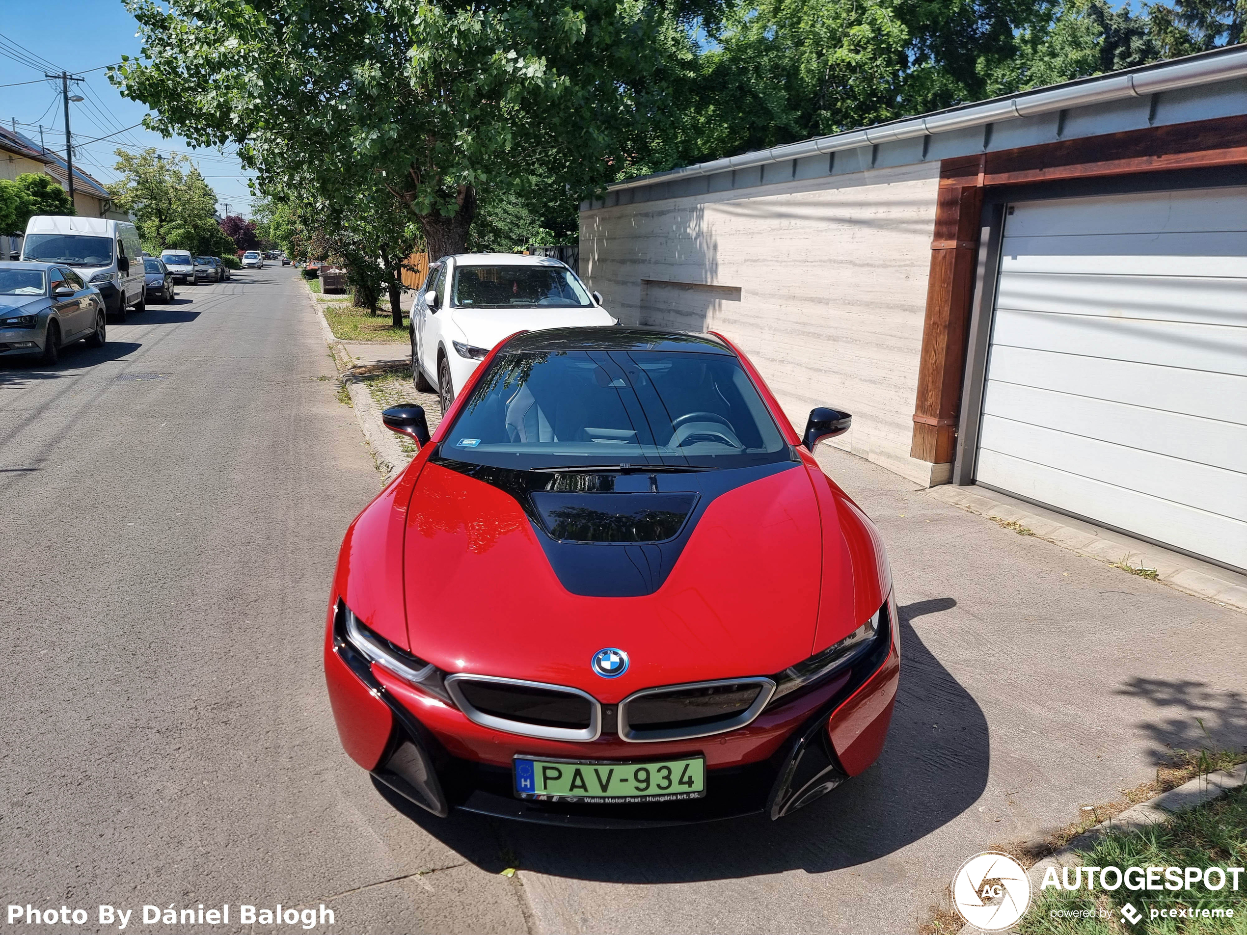 BMW i8 Protonic Red Edition